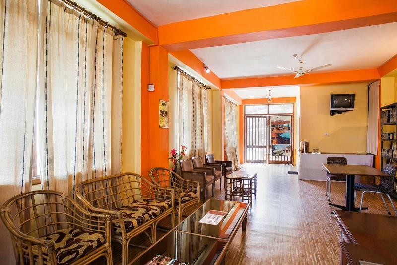 Oyo 28425 Dal Lake Resort Дармсала Экстерьер фото