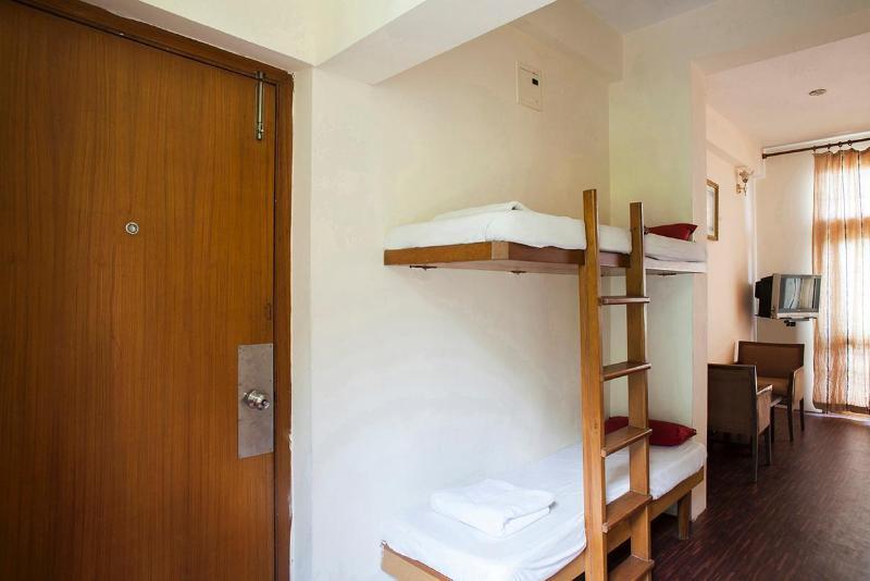 Oyo 28425 Dal Lake Resort Дармсала Экстерьер фото
